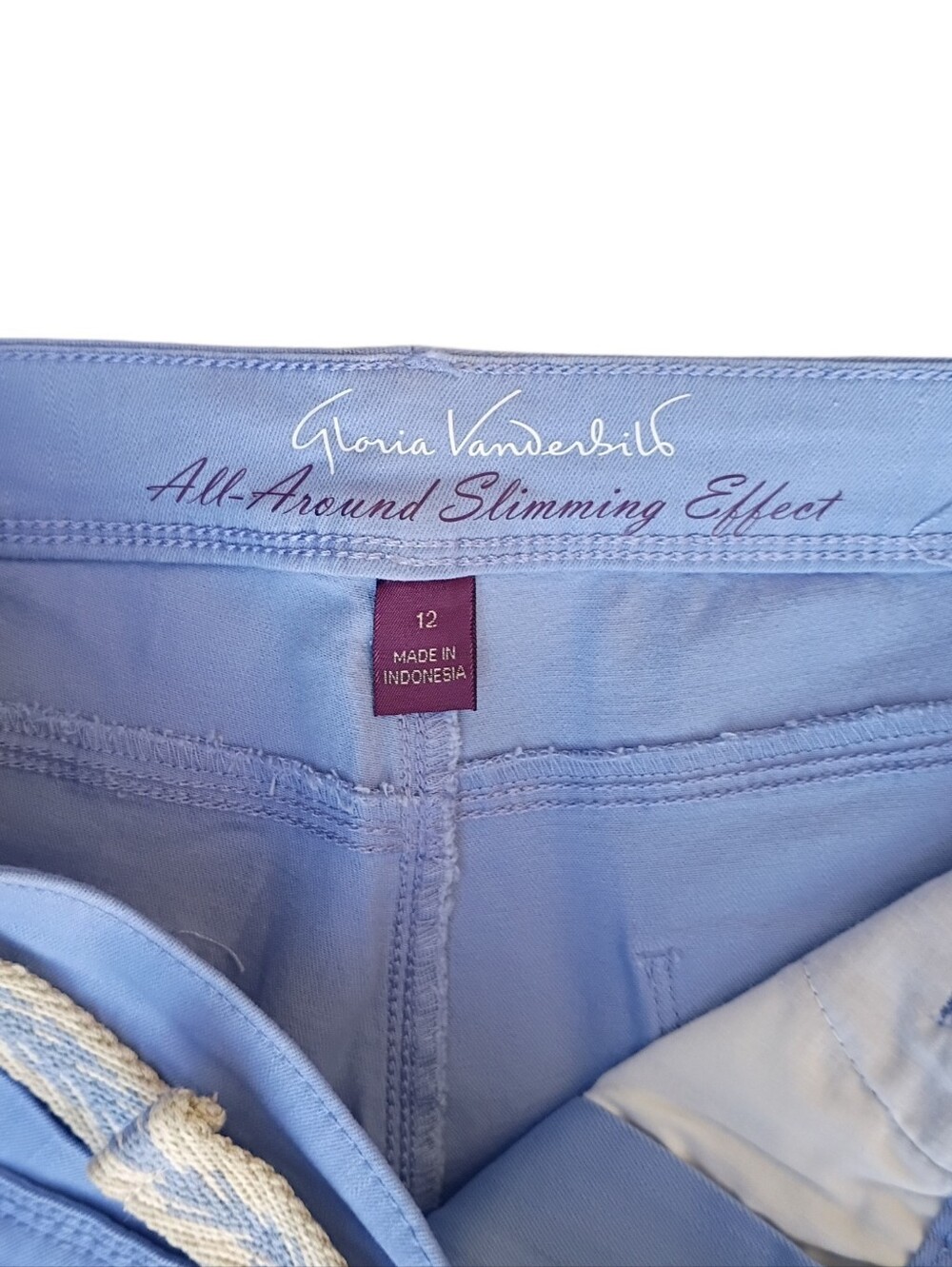 Gloria Vanderbilt Belted Blue Cropped Cuffed Jeans/Pants sz 12 NEW - Picture 3 of 9